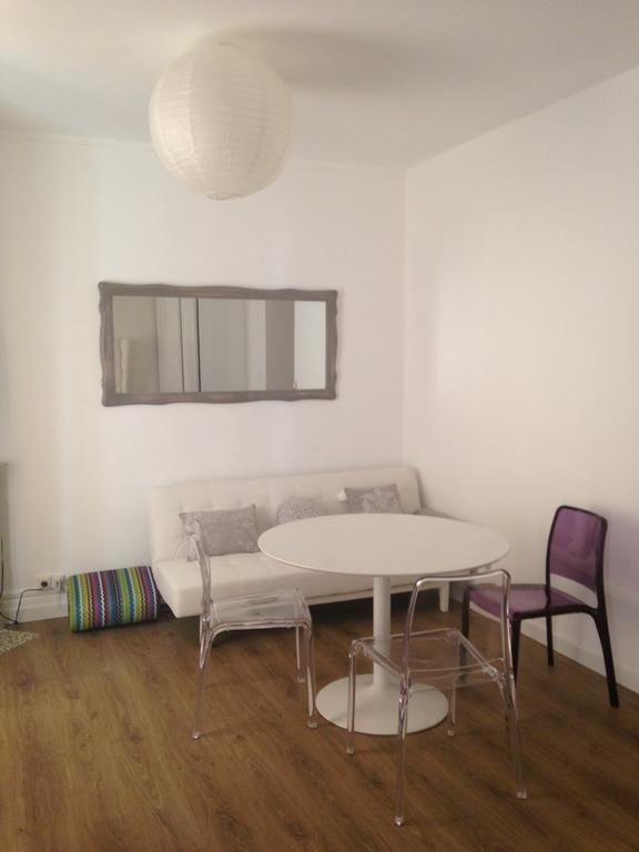 Les Abeilles Beausoleil Apartment Room photo